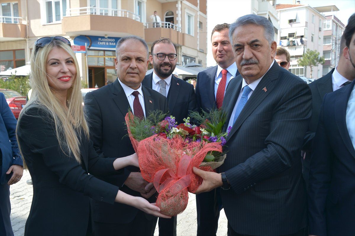 Cumhuriyet Hepimizindir"