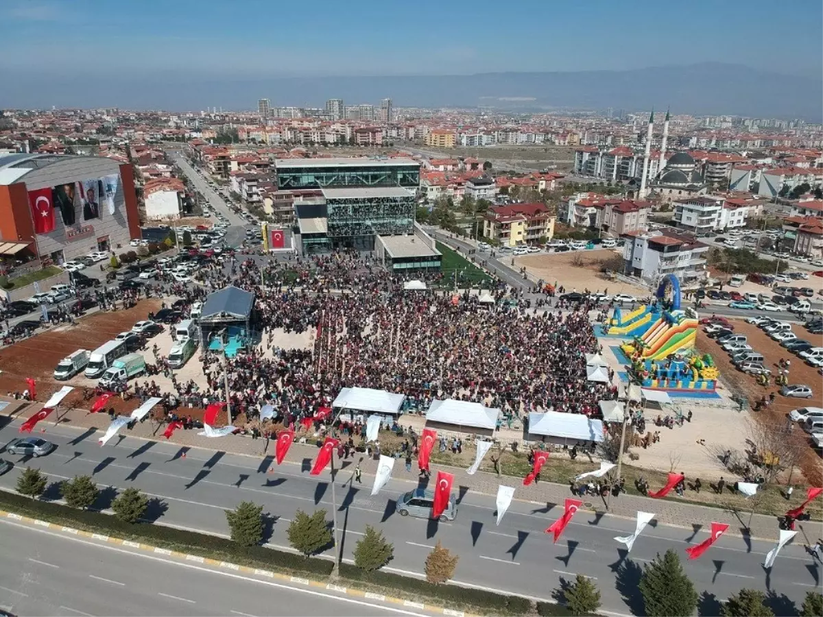 Merkezefendi Belediyesi\'nin Vizyon Projesi Merkez Kütüphane Açıldı