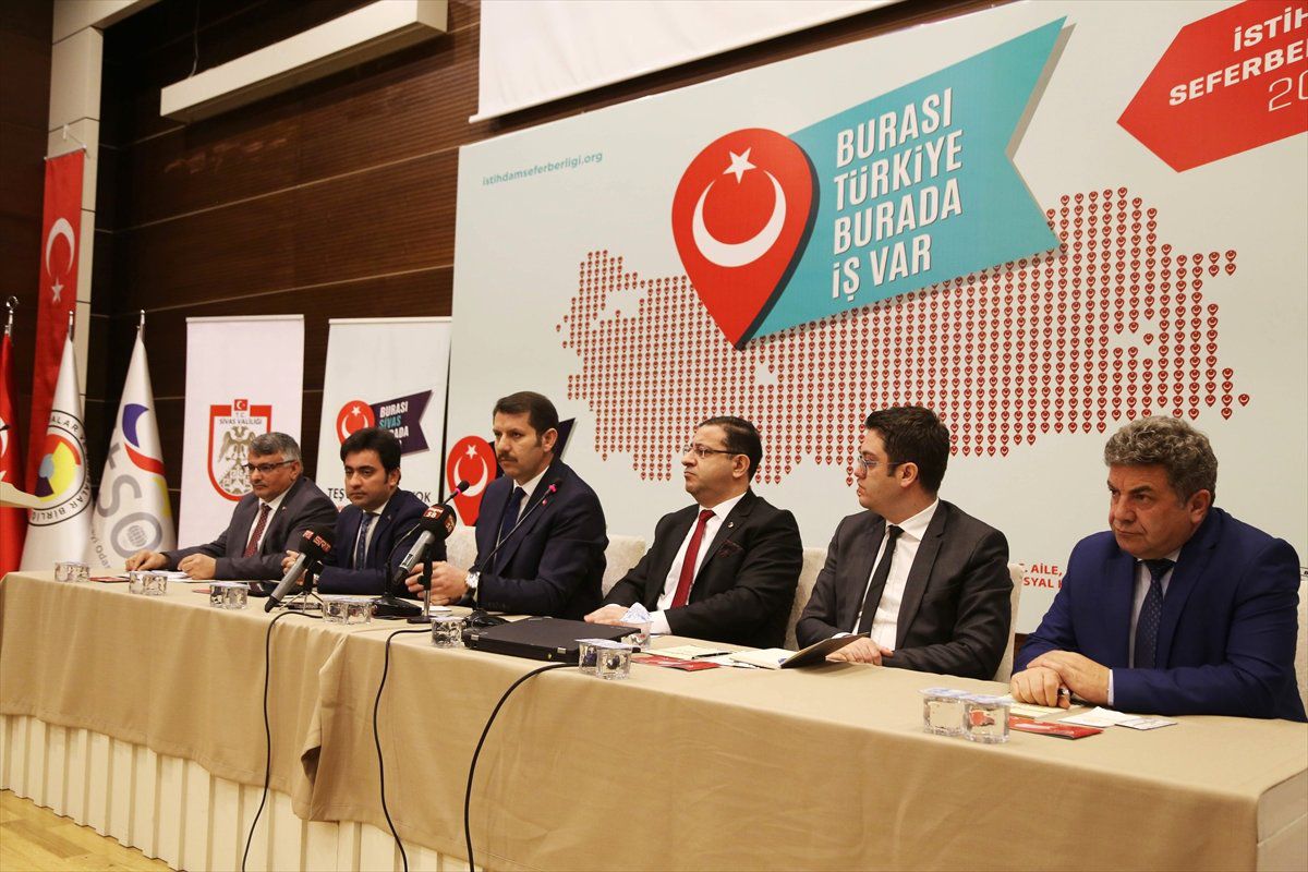 Sivas\'ta 10 Bin Kişilik İstihdam Hedefi