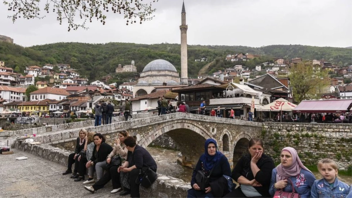 Times: 6 Türk Vatandaşı Erdoğan\'ın Talimatıyla Kosova Tarafından Yasa Dışı Bir Şekilde Türkiye\'ye...