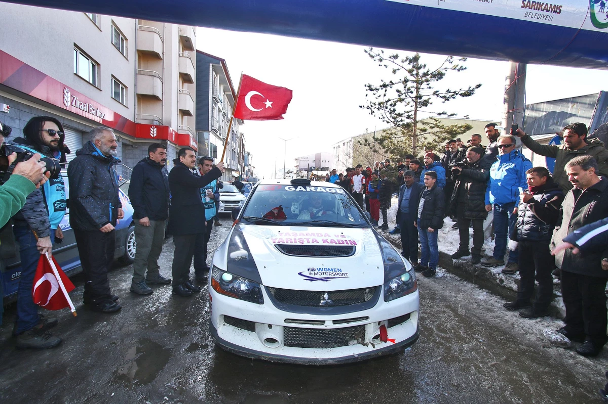 Türkiye\'nin İlk Kar Rallisi Sarıkamış\'ta Gerçekleşti