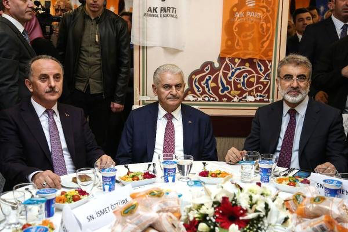 Yıldırım Seçim Çalışmalarını Bağcılar\'da Sürdürdü