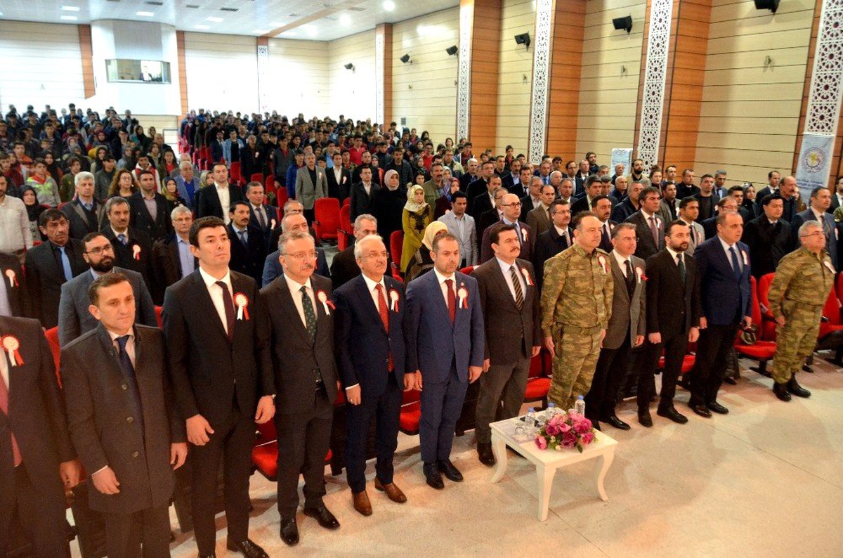 12 Mart İstiklal Marşı\'nın Kabulü ve Mehmet Akif Ersoy\'u Anma Günü Münasebetiyle Erzincan\'da...