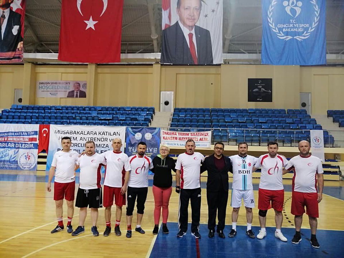 14 Mart Tıp Bayramı Voleybol Turnuvası Sona Erdi