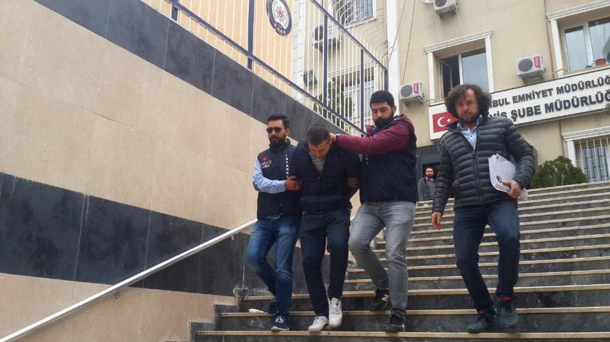 Anne Kızın Katil Zanlısı Cenazeye de Katılmış