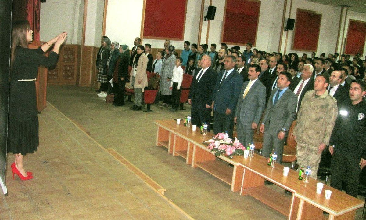 Araban\'da Milli Şair Ersoy\'u Anma Programı Düzenlendi