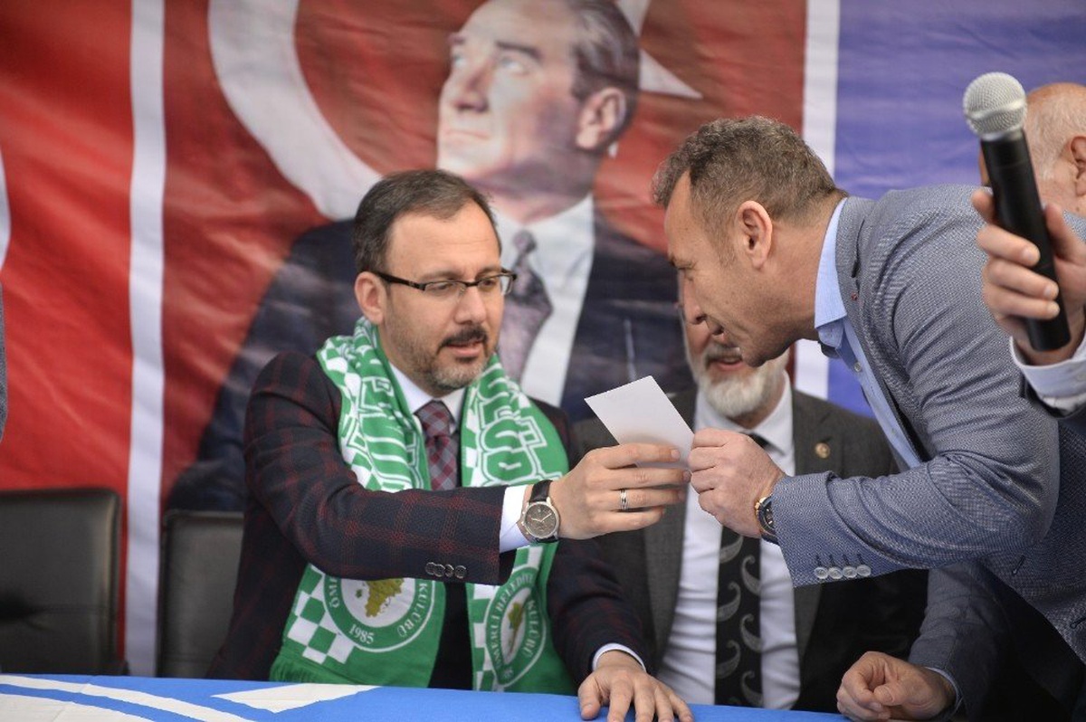 Bakan Kasapoğlu: "Siz Emredin Biz Yapalım"