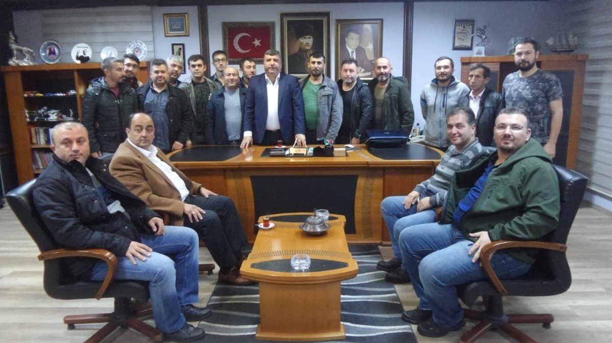 Başkan Demirtaş Türk Metal ve Erdemir Yöneticilerini Kutladı