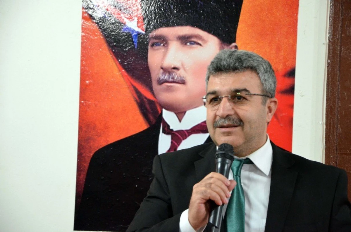 Btp\'li Aday Özkar\'dan İstaklal Marşı\'nın Kabulü Kutlaması