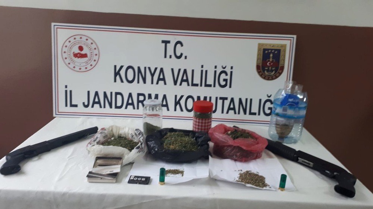 Çumra\'da Jandarma\'dan Uyuşturucu Operasyonu