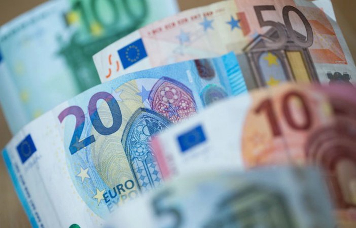 Euro Grubu\'ndan Yunanistan\'a reform çağrısı