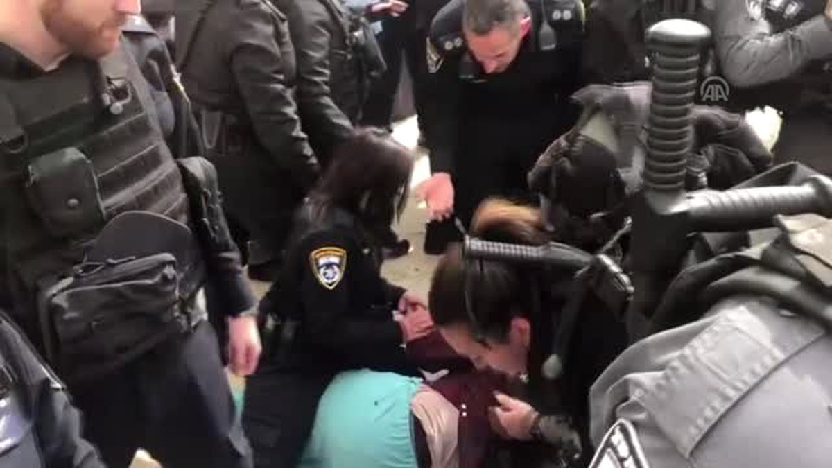 İsrail Polisinden Kubbetu\'s Sahra\'ya Baskın (2)