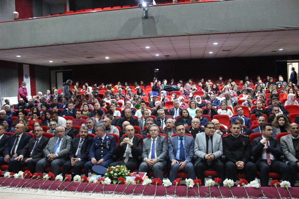 İstiklal Marşı\'nın Kabulü Etkinliklerle Kutlandı