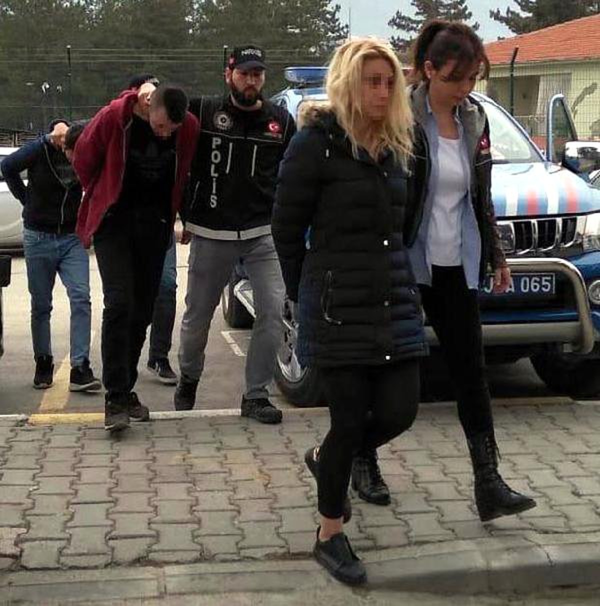 Karabük\'te Uyuşturucu Operasyonu: 3 Gözaltı