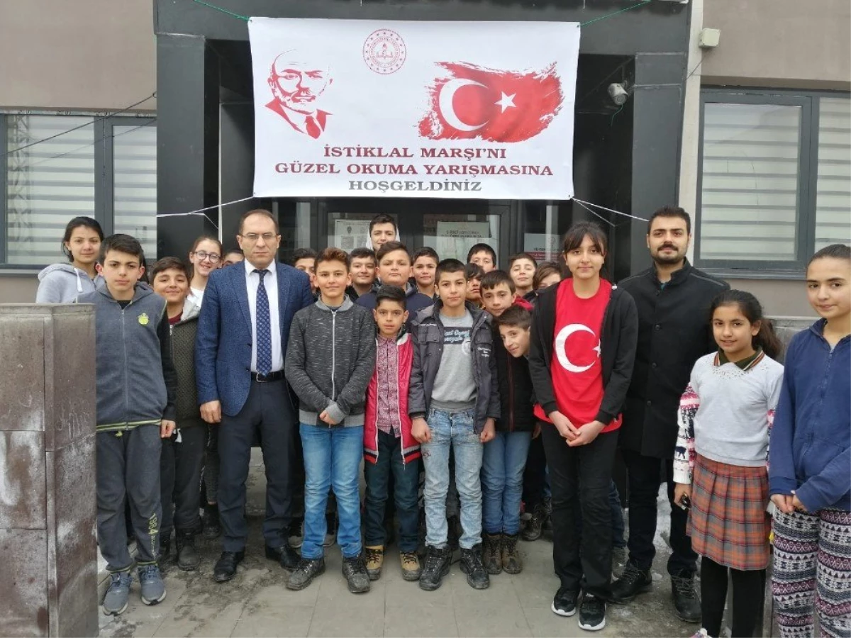 Malazgirt\'te "İstiklal Marşı\'nı Güzel Okuma" Yarışması