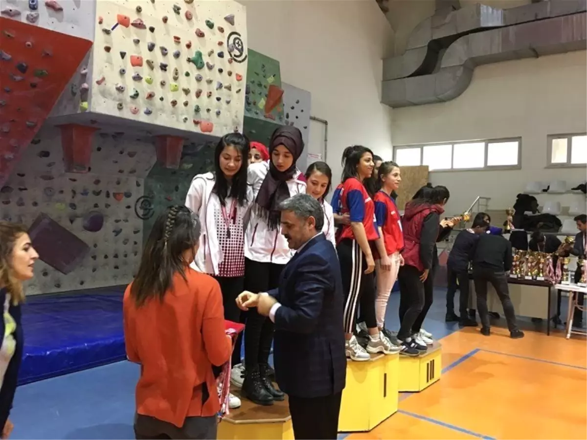 Okullararası Spor Tırmanışı Müsabakaları Sona Erdi