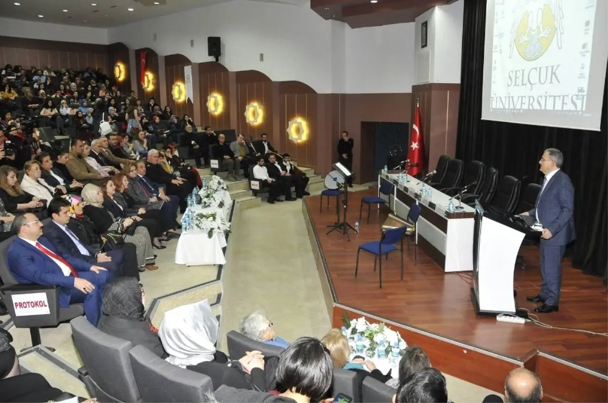 Selçuk\'ta "Kadınlarda Sağlıklı Yaşlanma" Konferansı Düzenledi