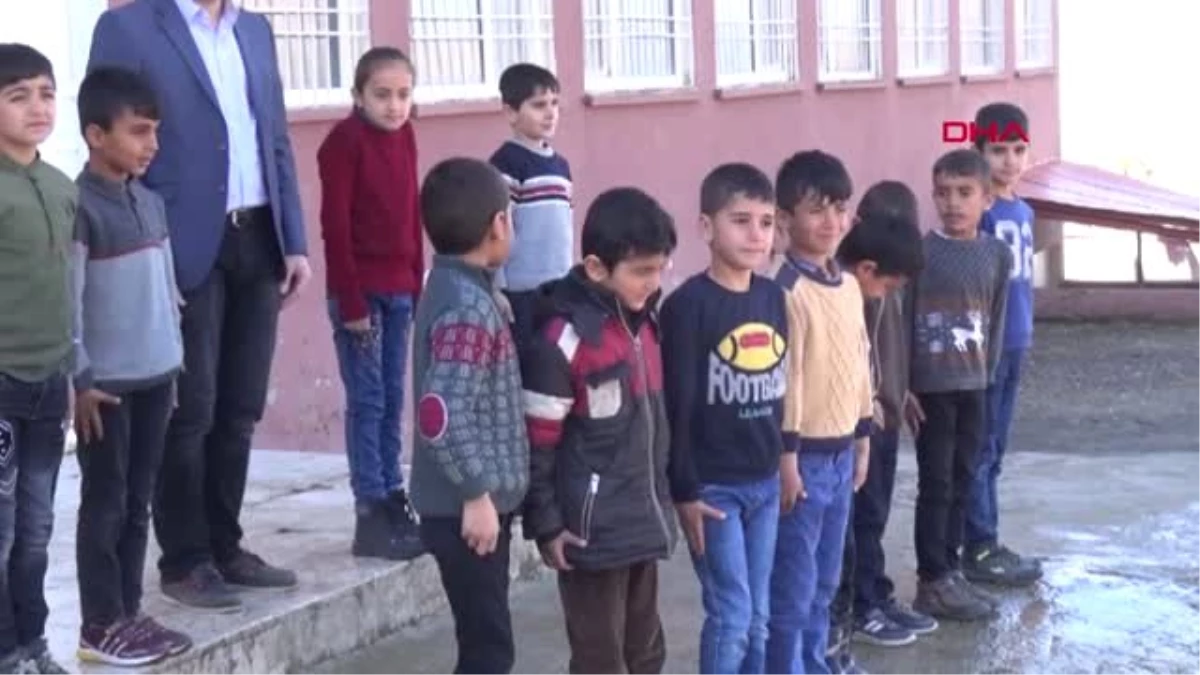 Şırnak Şırnaklı Çocuklar, Türkiye\'nin 7 Bölgesindeki Çocuklarla İstiklal Marşı\'nı Okudu