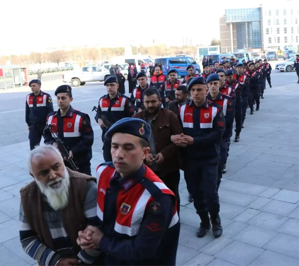 Yeşil Reçete Operasyonunda 38 Bin Hap Ele Geçirildi