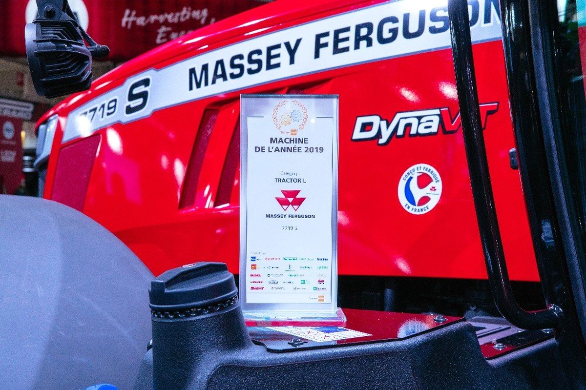 Yılın Traktörü\' Ödülünün Sahibi Massey Ferguson