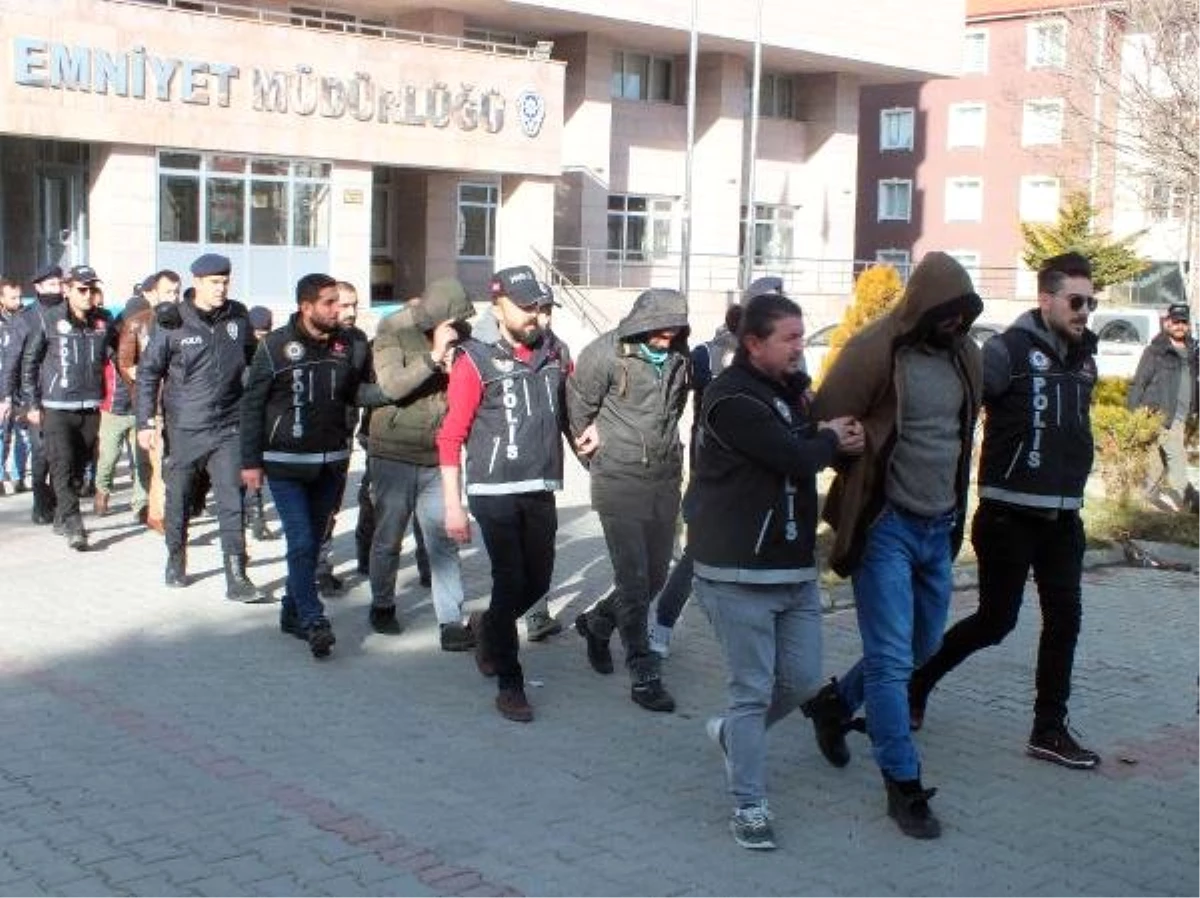 Yozgat\'ta Uyuşturucu Operasyonu: 9 Tutuklama