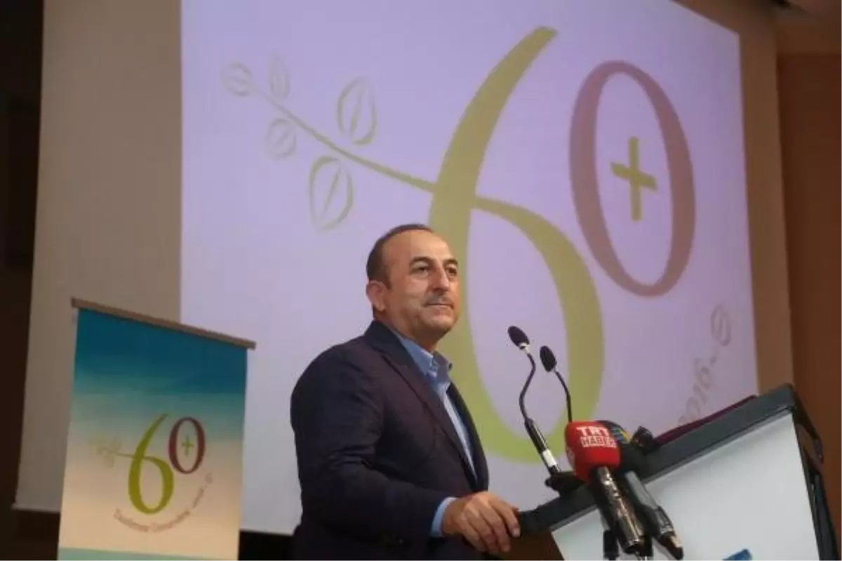 Bakan Çavuşoğlu: Putin\'le Şakalaşacak Kadar Rusça Öğrendim