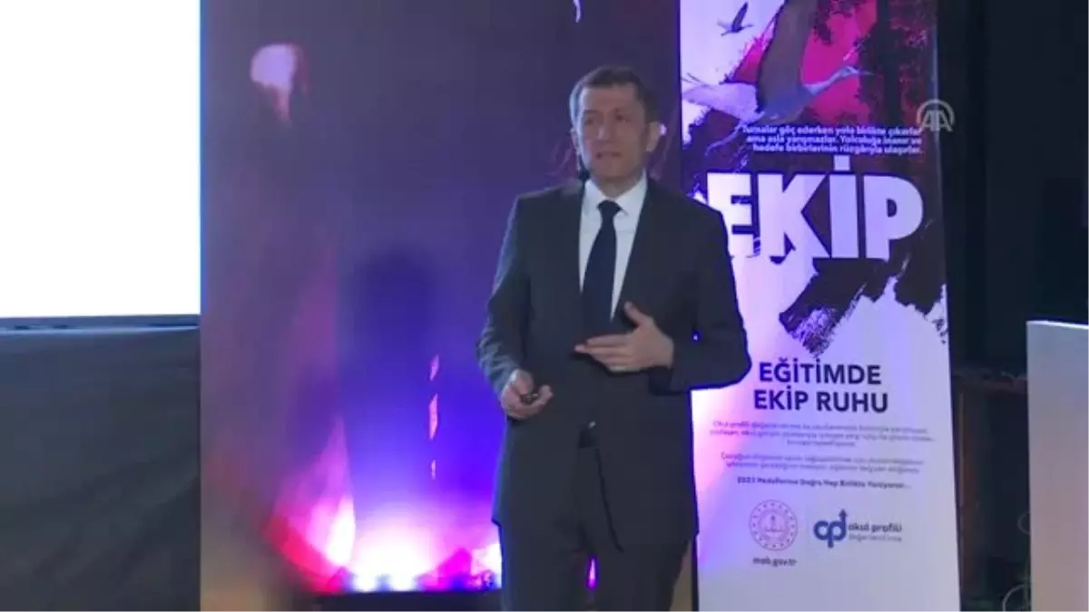 Bakan Selçuk: "Yaklaşım Olarak Asla Karşılaştırma Bakış Açımız Yok"