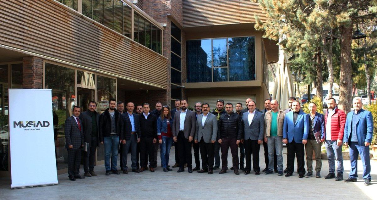 Başkan Fındıkoğlu, İş Adamları ile Bir Araya Geldi