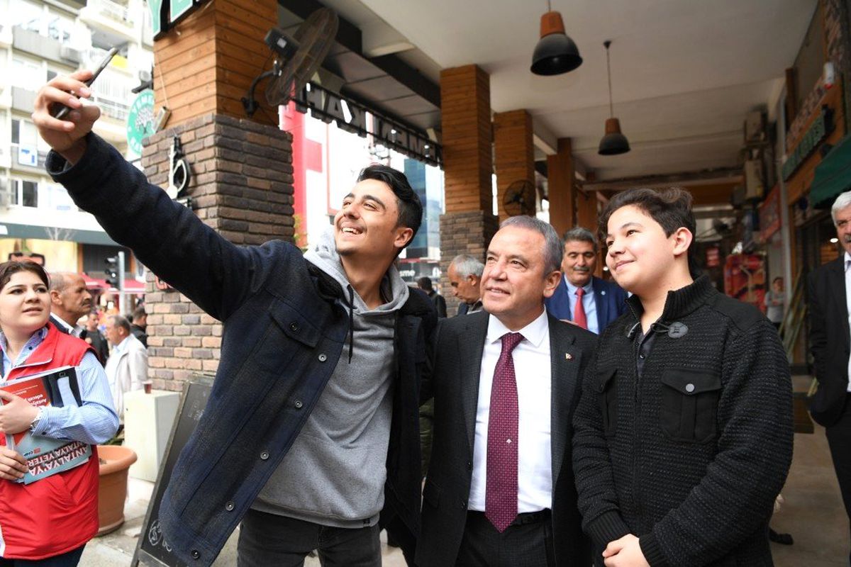 Böcek: "Şarampol Caddesi\'nin Eski Günlerini Yaşatacağız"