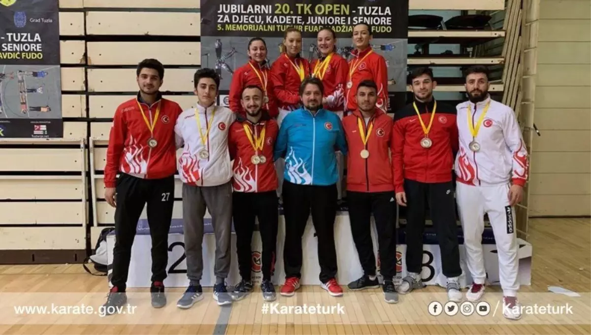 Denizlili Sporcu Karate Turnuvasında Altın Madalya Kazandı