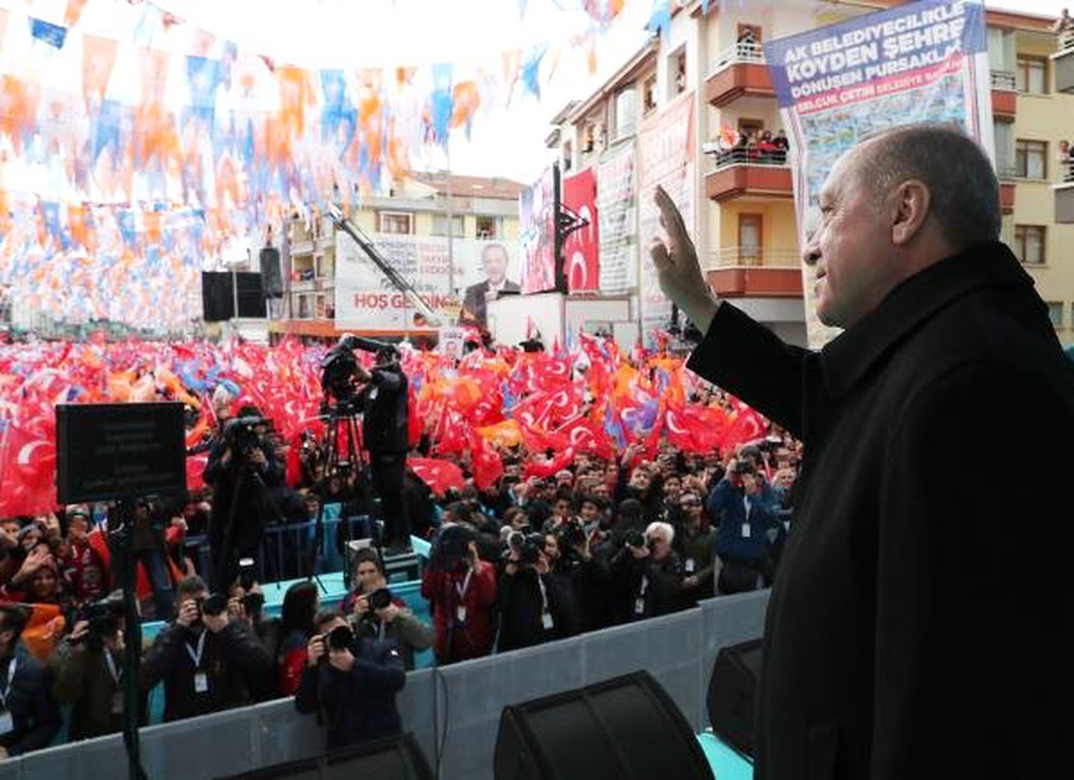 Erdoğan: CHP Örtüsü Altında PKK\'lılar Belediyelere Sızdırılmaya Çalışılıyor