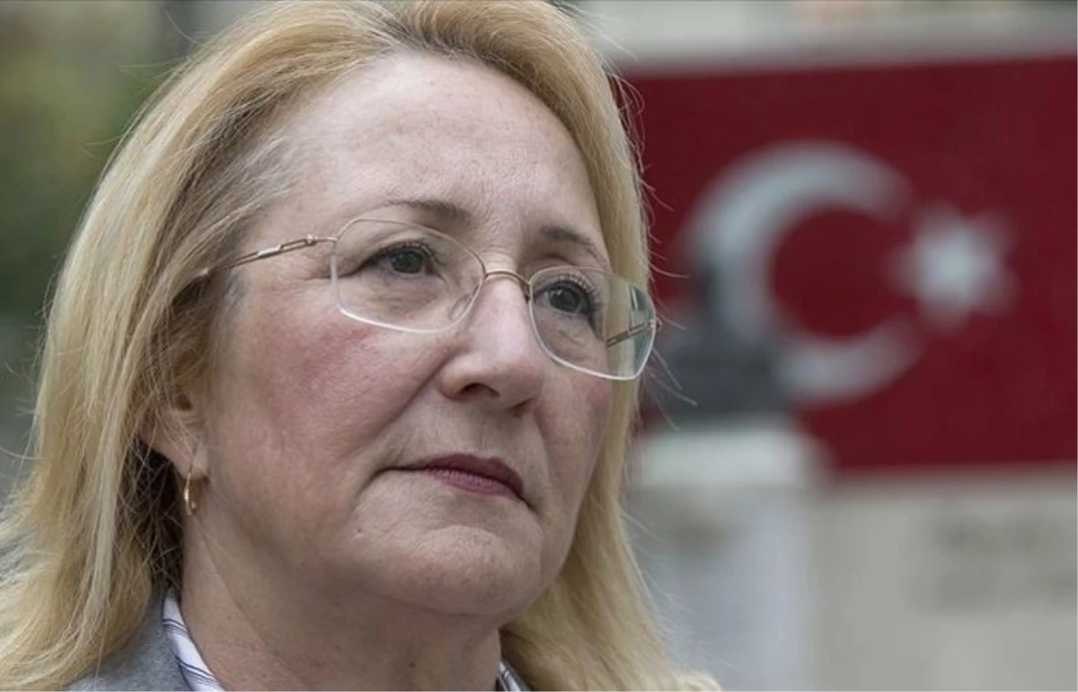 Eski bakan Beril Dedeoğlu hayatını kaybetti