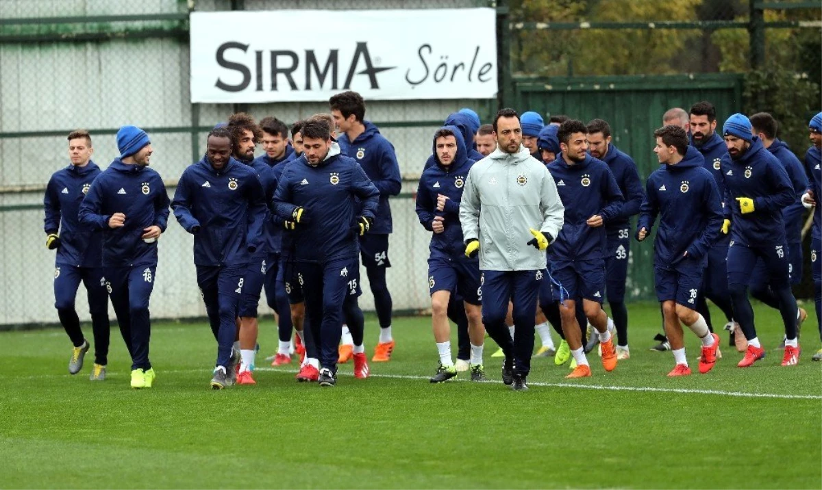 Fenerbahçe, Sivasspor Hazırlıklarını Sürdürüyor