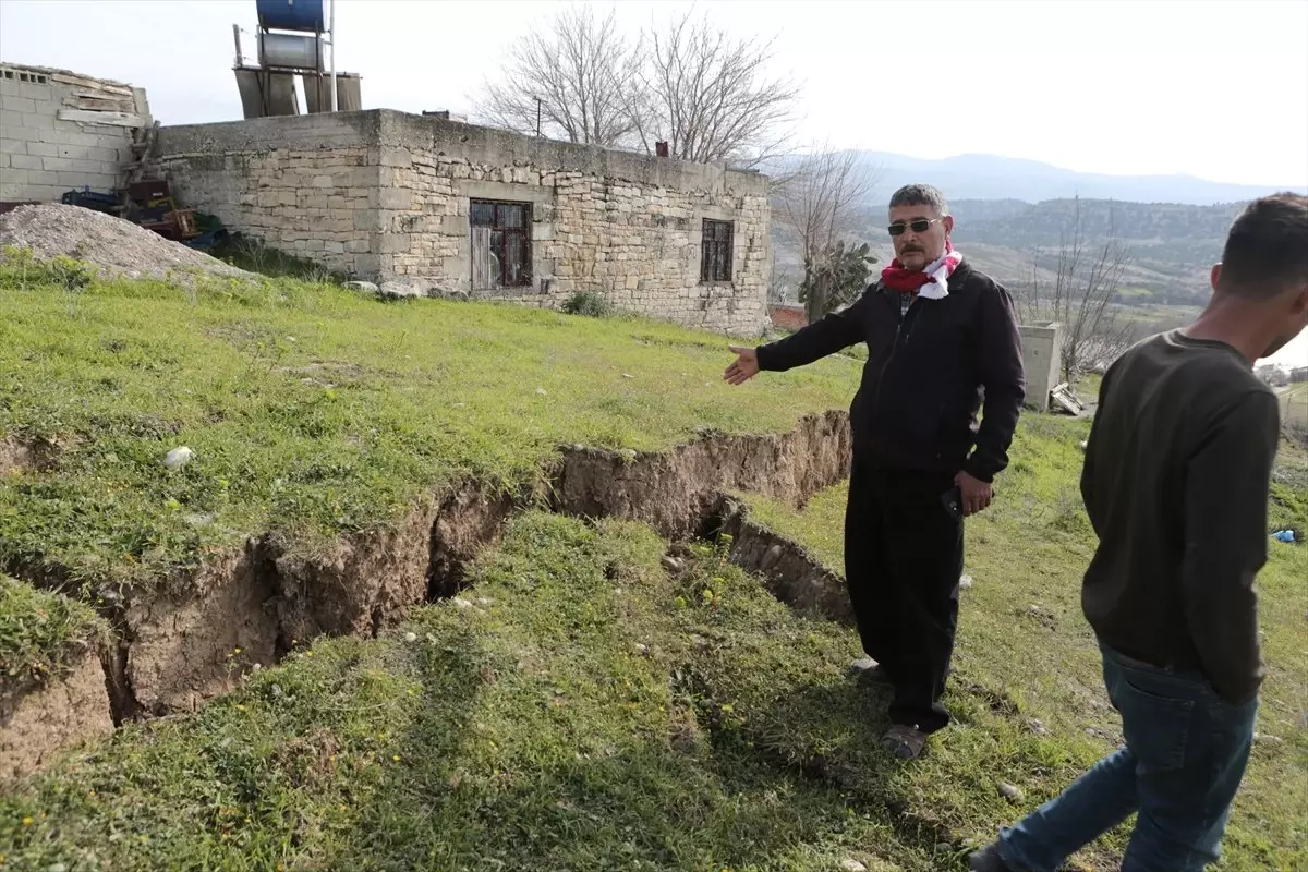 Mahalle Sakinlerinin Heyelan Tedirginliği