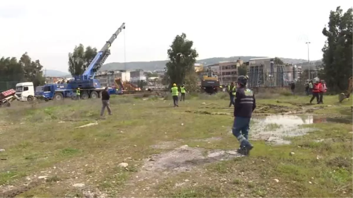 Metro Vagonu Yer Altı Park Alanı İnşaatında Göçük (6)