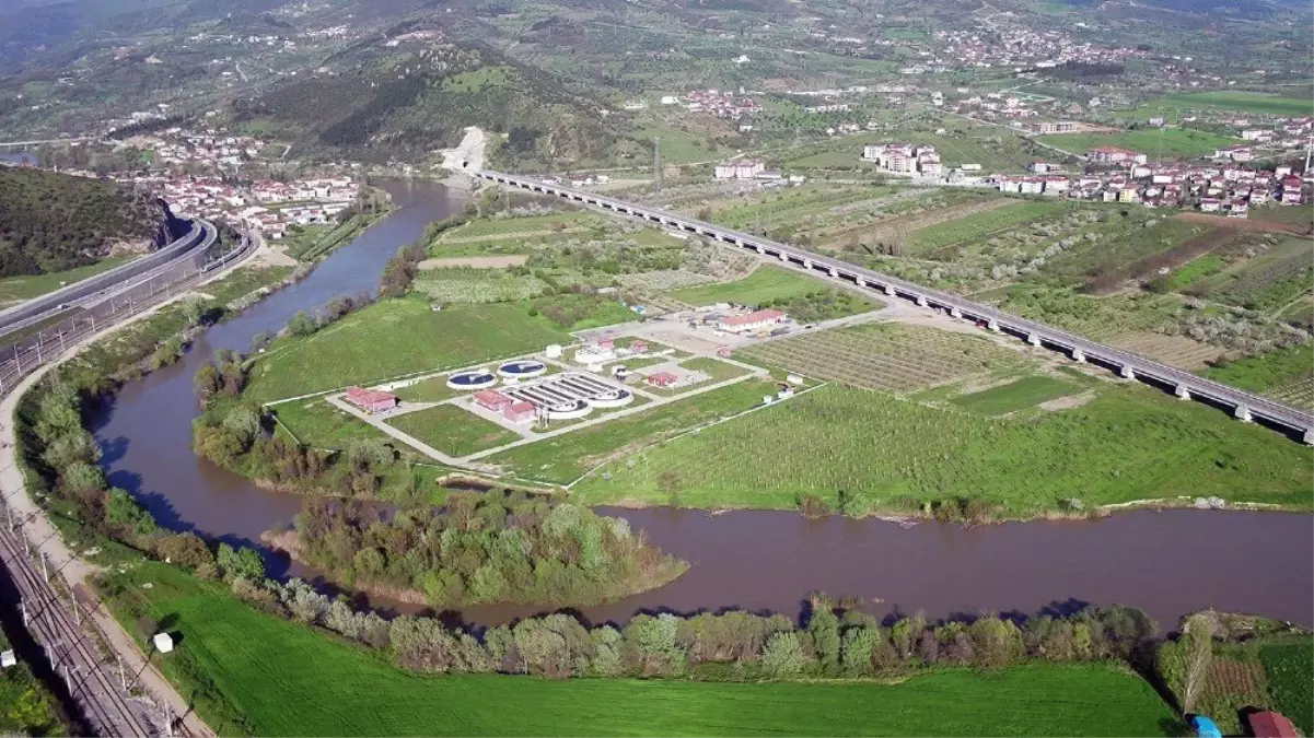 Sakarya\'da İçmesuyu Hatlarının Uzunluğu 6 Bin 921 Kilometreye Ulaştı