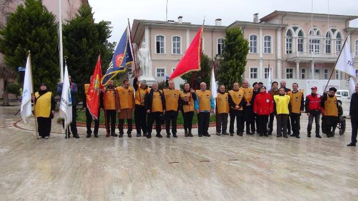 Tekirdağ\'dan Çanakkale\'ye 57\'nci Alay Yürüyüşü Başladı