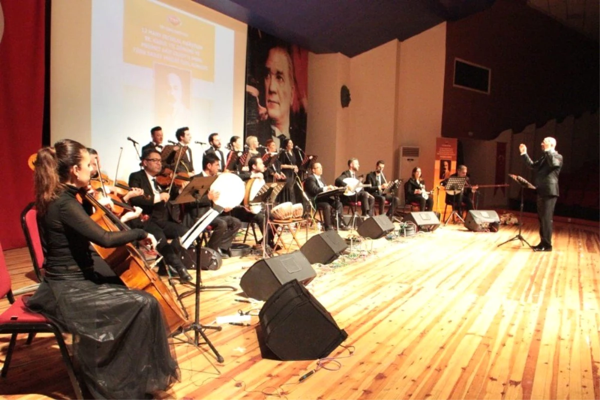 TRT İzmir Radyosu, Ersoy\'u Şiirlerinden Bestelenen Şarkılarıyla Andı