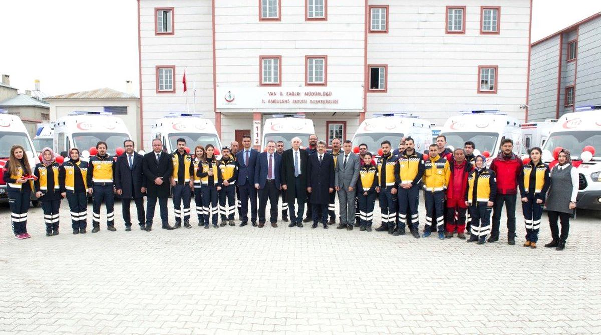 Van\'da Tam Donanımlı Yeni Ambulanslar Hizmette