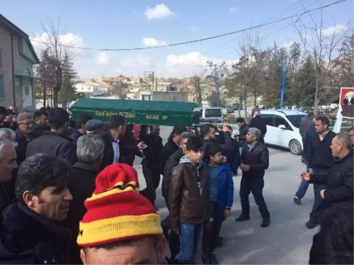 11 Aylık Nisan Bebeğin Cansız Bedeni, Atık Su Çukurunda Bulundu (2)