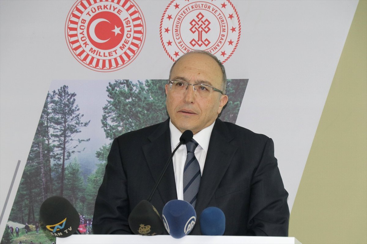 Aklı, Fikri ve Vicdanı Hür Gelecek Nesillere İhtiyacımız Var"