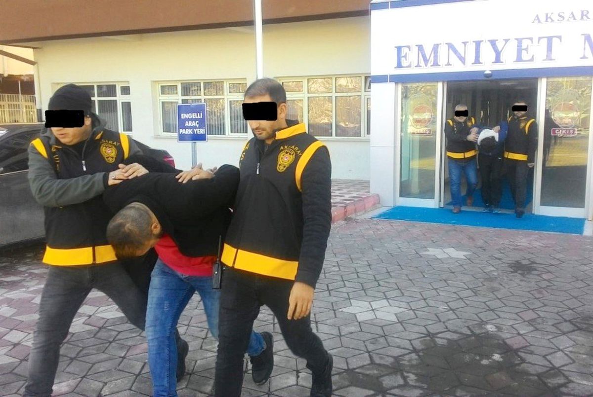 Aksaray\'da Haklarında Hapis Cezası Bulunan 3 Suçlu Yakalandı