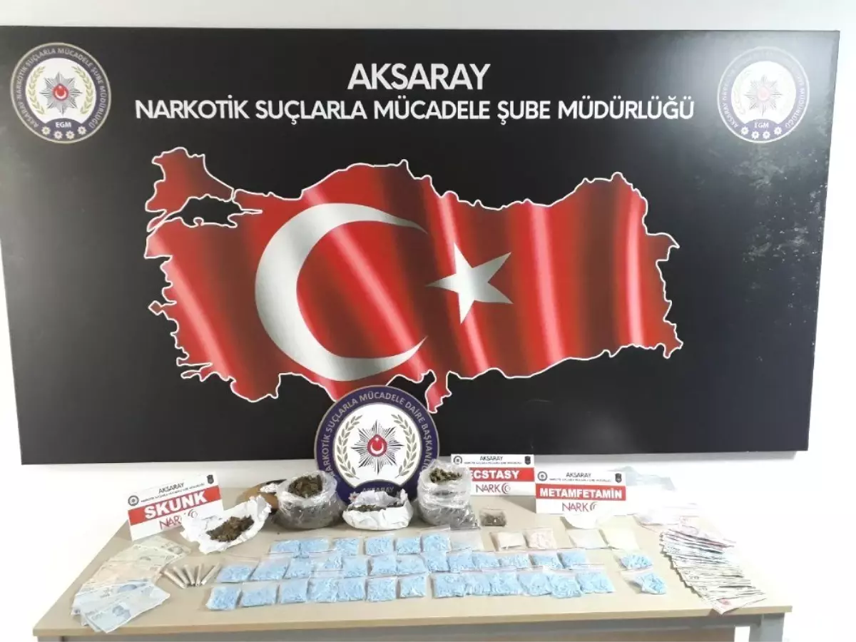 Aksaray\'daki 2 Ayrı Uyuşturucu Operasyonunda 5 Tutuklama