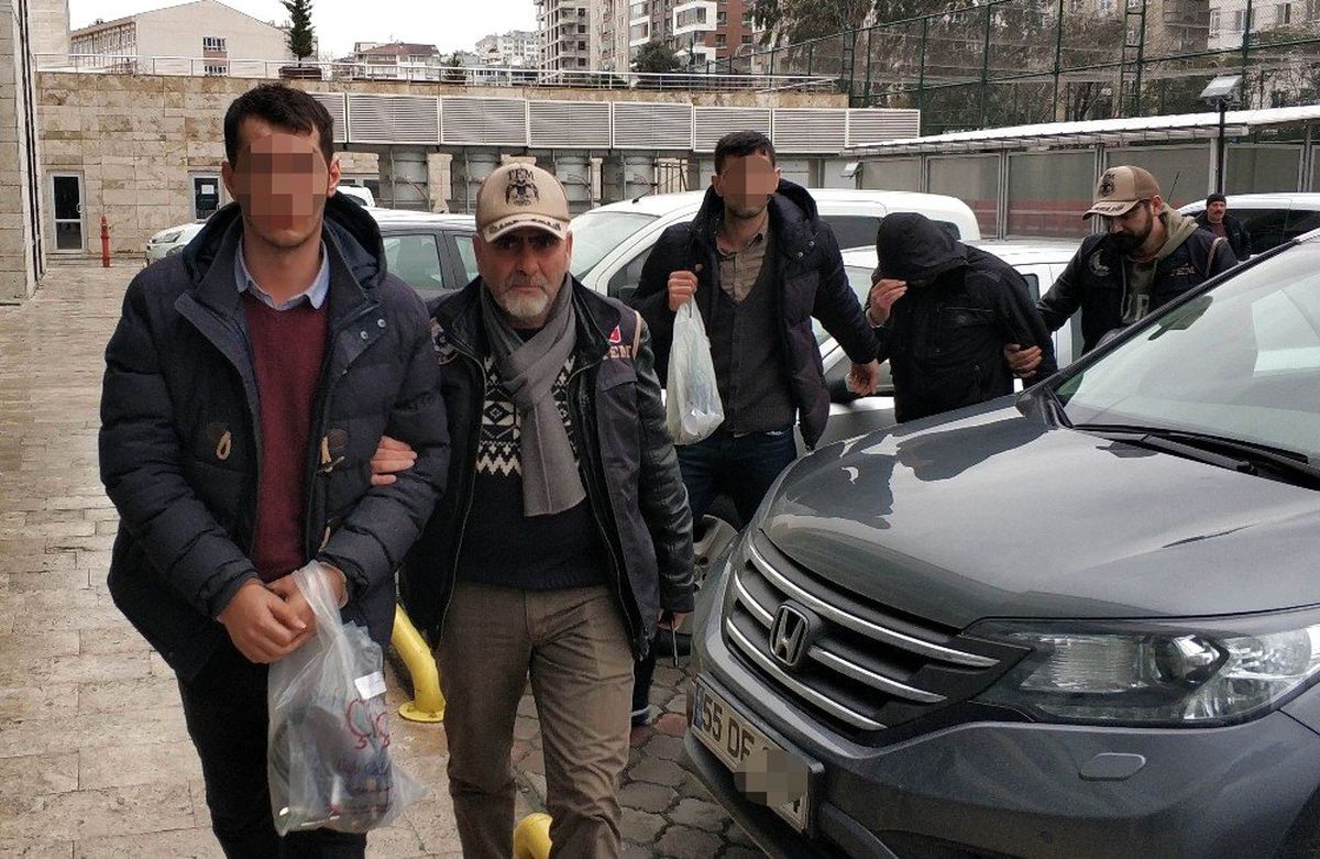 Ankesörlü Telefon Operasyonunda 3 Şahıs Adliyede