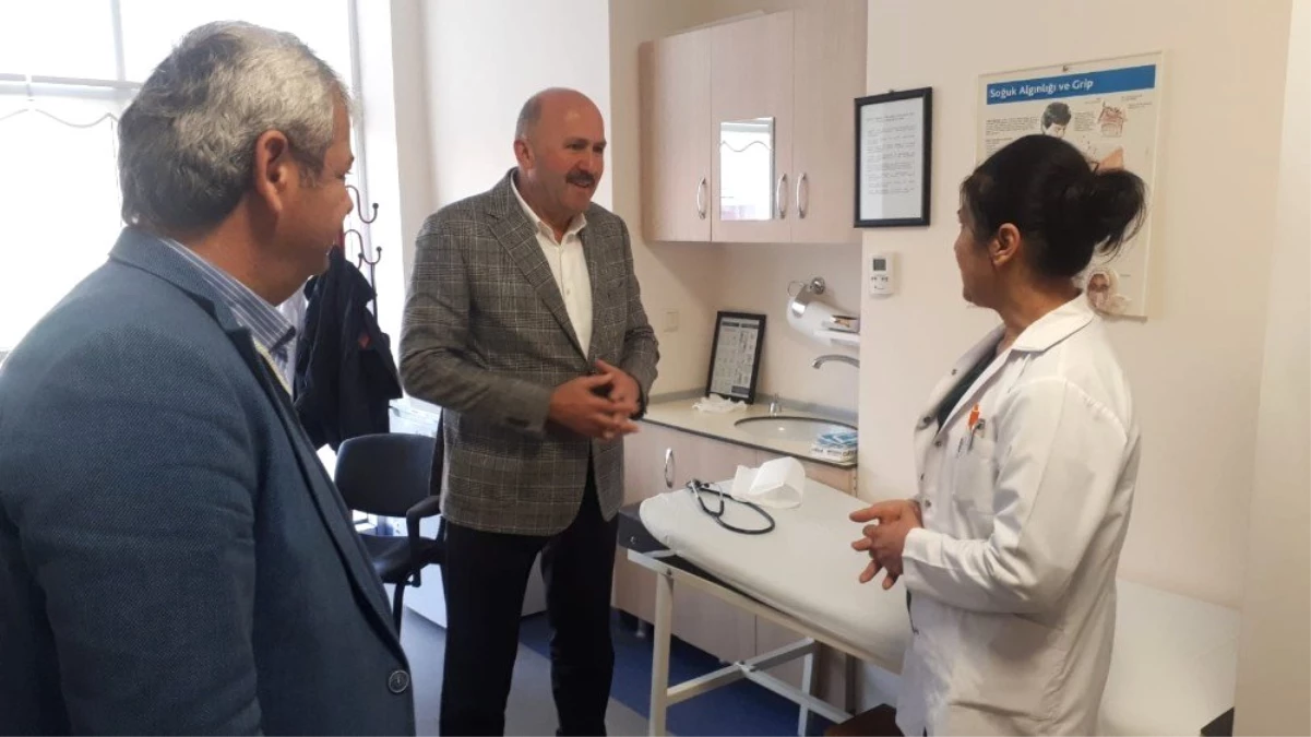 Başkan Ertürk\'ten Sağlık Çalışanlarına Tıp Bayramı Ziyareti