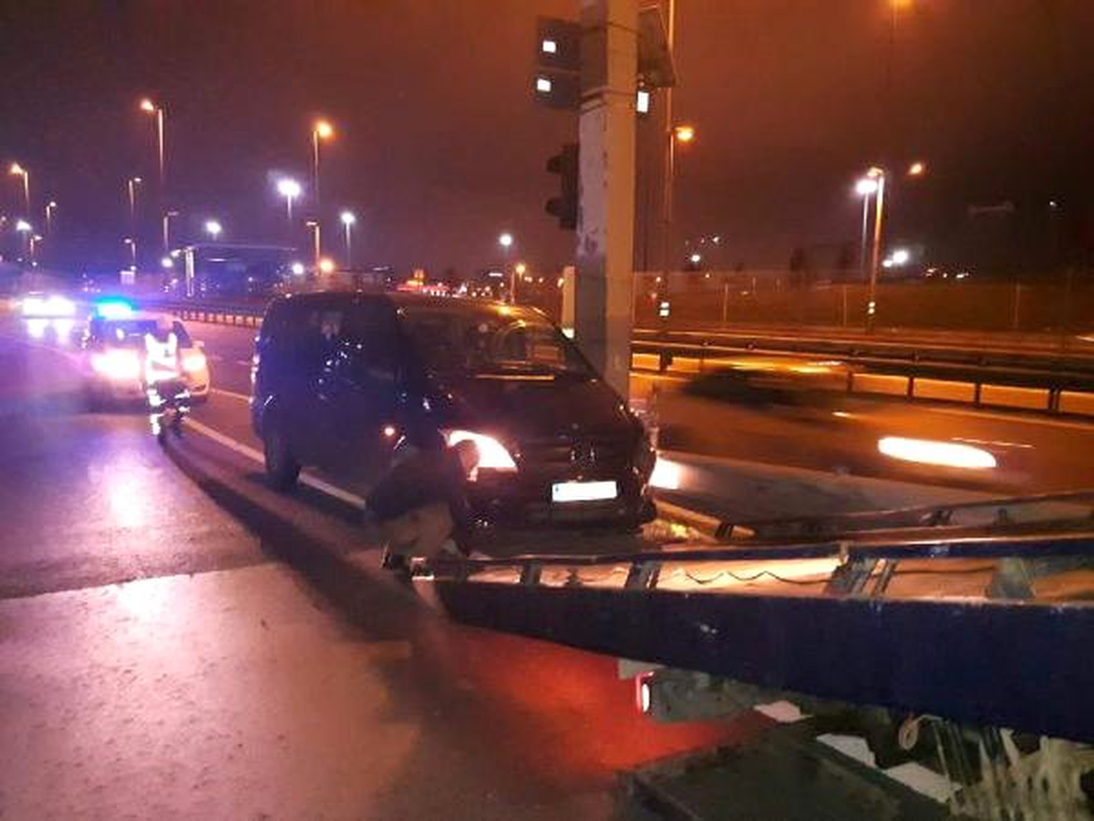 D-100 Karayolu\'nda Trafik Kazası: 1 Yaralı