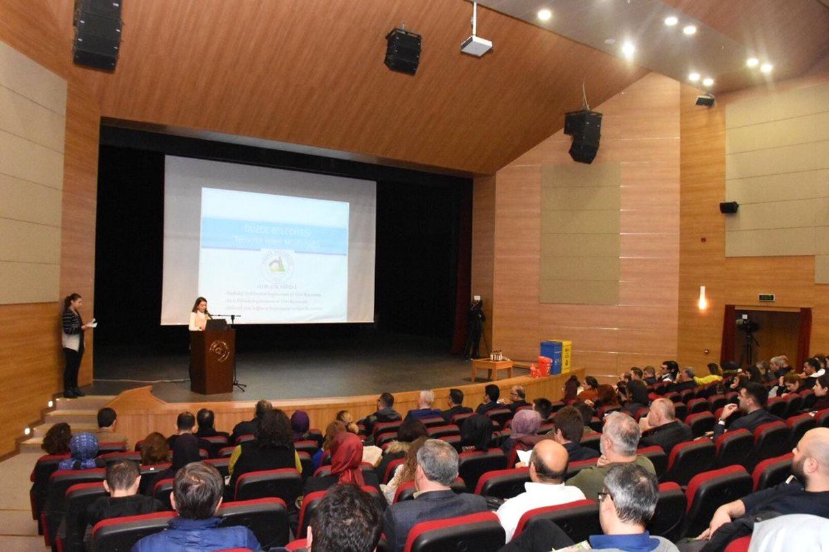 Eğitimcilere Sıfır Atık Projesi Anlatıldı