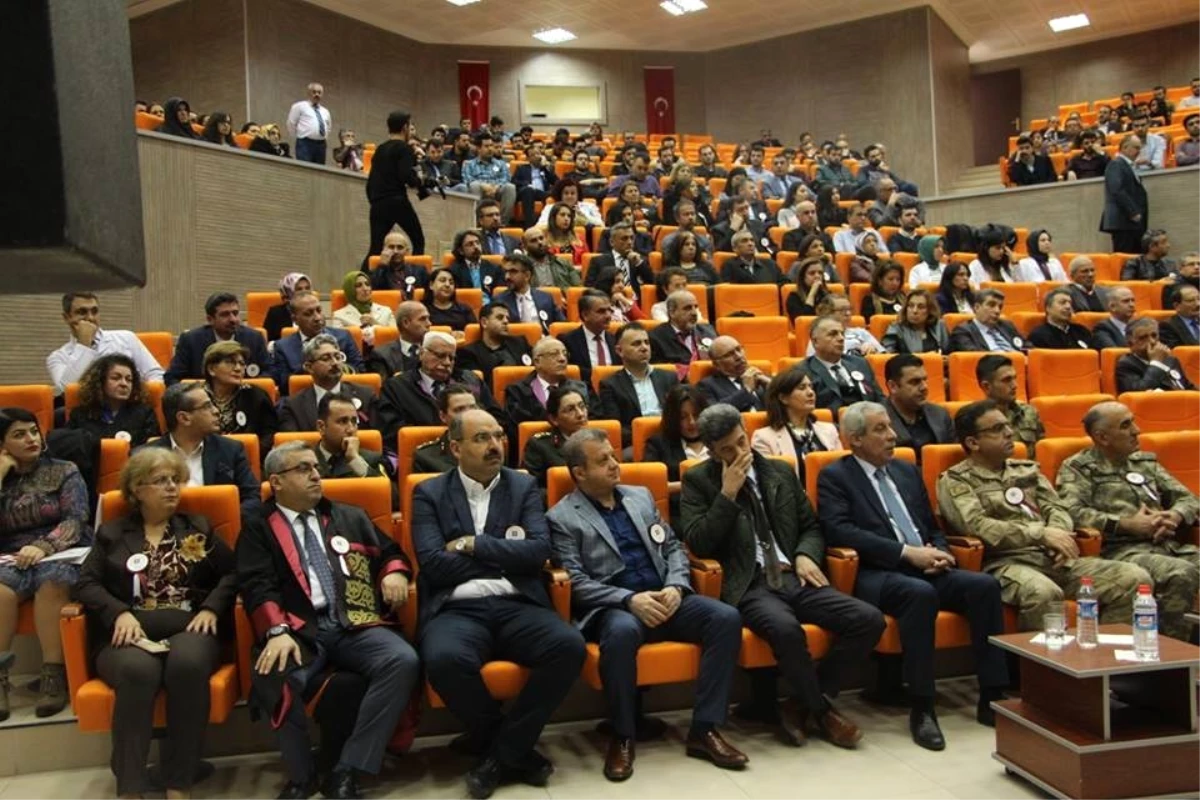 Fırat Üniversitesi\'nde 14 Mart Tıp Bayramı Etkinliği