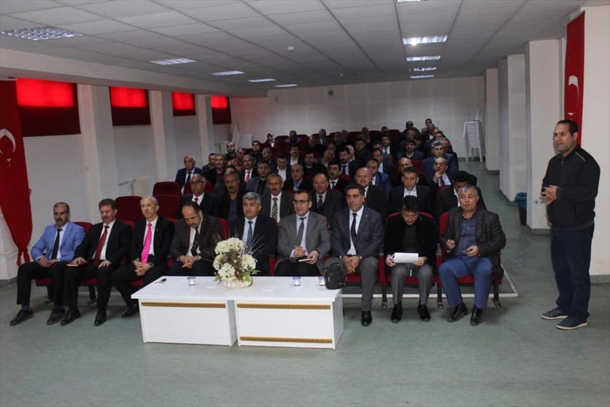 İslahiye\'de "Bir Eğitim Yuvası Olarak Aile" Konferansı