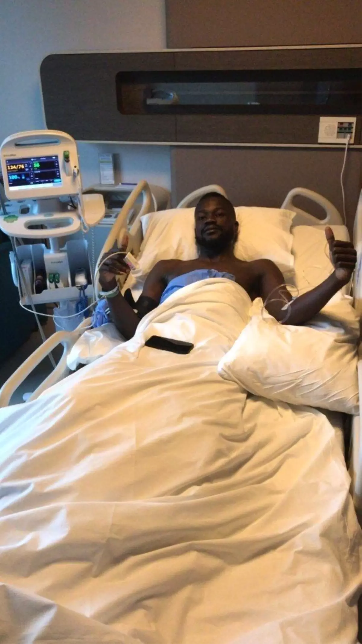 Konyasporlu Diagne ve Kaleci Mücahit Ameliyat Oldu